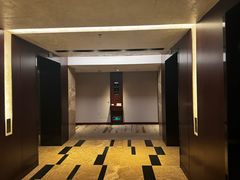 -上海龙之梦万丽酒店