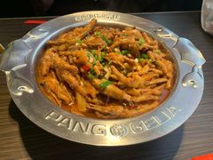 鸡爪煲-胖哥俩肉蟹煲(悦荟广场店)