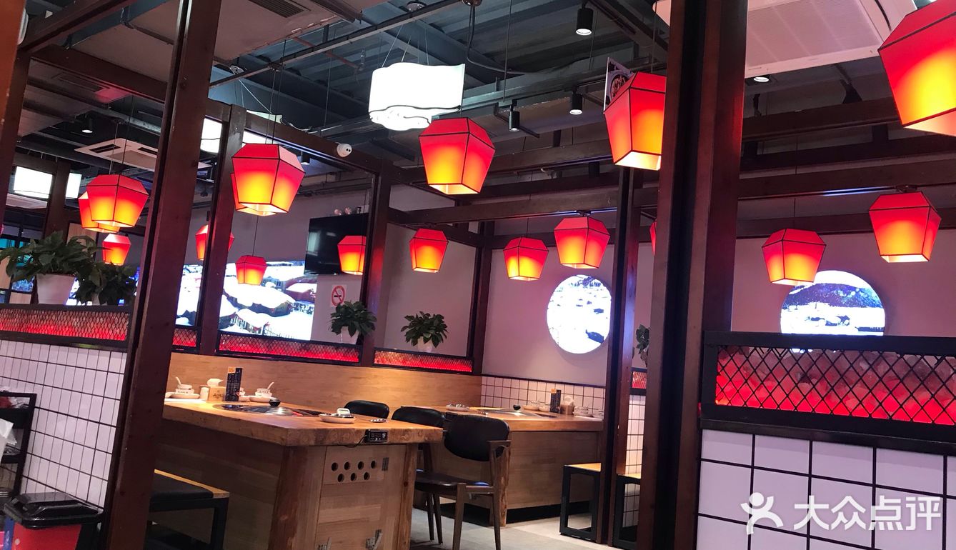 两个冷菜，一份大鹅，配菜选了酸菜