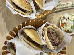 -闫家驴肉老店(华电一校店)