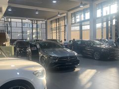 -上海星瀚奔驰4S店(红柳路店)