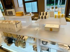 -银座仁志川·生吐司专门店(香港广场店)