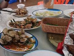 -红月湾海鲜饭店•沙滩海景(双月湾店)