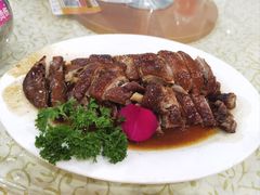 -鹏城人家海鲜酒家·23年老字号(较场尾店)