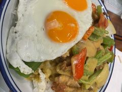 双蛋咖喱鸡排饭-小龍鳳餐室(番禺路店)