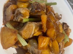 -前海沿·青岛菜(李沧万达店)