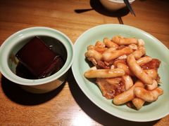 梭子蟹炒年糕-弄堂里(雨花客厅店)