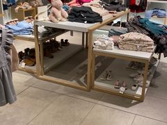 -ZARA(凯德乐峰广场店)