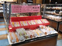 面包甜点陈列柜-苹果花园(桂林路店)