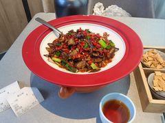 -有红鸡毛店·川菜(建设路店)