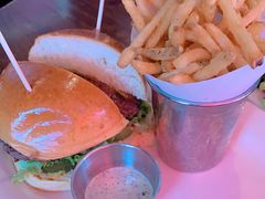 -Chili's Cafe&Bar奇利斯(滨江店)