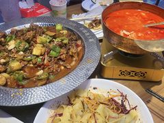 -俭寨大盘鸡·手抓肉·烧烤新疆菜(乌苏路店)