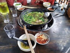 -乐山食古香跷脚牛肉