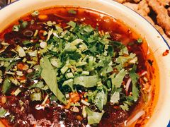 -马路边边串串香形象店(磐石路店)