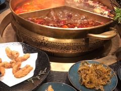 -湊湊火锅·茶憩(打浦桥日月光店)