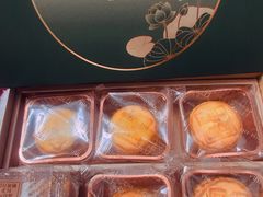 -上海半岛酒店·半岛精品店