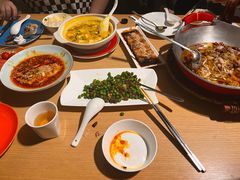 -渝信川菜 · 川味家常菜(财富购物中心店)