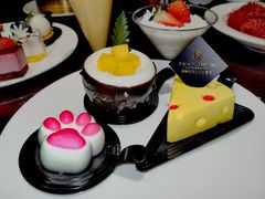 -朗丽兹自助餐厅