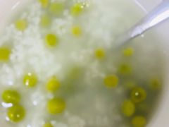 -正宗杂粮煎饼香软鸡蛋饼