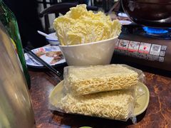 -胡须佬鸡煲四季火锅(海雅缤纷城店)