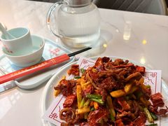 -乔家小院•非遗驴肉•本地小海鲜(滨河路店)