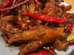 -老三样·美食研究中心(世贸路店)