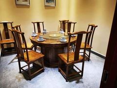 包厢-烩态狼羊肉馆(贾岗社区店)