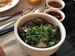 -东方红海鲜百汇(国际大厦店)