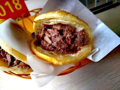 醇香驴肉火烧-闫家驴肉老店(华电一校店)