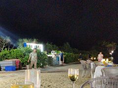 -亚龙湾希尔顿自助餐厅·海鲜·烧烤·沙滩BBQ·现场乐队