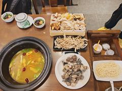-菌乡缘·野生菌蒸汽鱼火锅(江边夜市店)