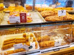 奶油号角-多乐之日(华贸天地店)