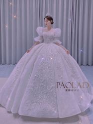 -南京宝娜嫁衣婚纱礼服馆(中央路店)