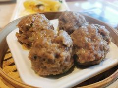 陈年果香牛肉球-名苑皇宫酒家(来魅力壁画村店)