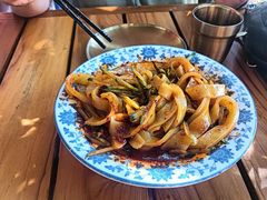 -柴窝堡22号辣子鸡·传承新疆菜