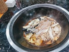 -边江铁锅炖鱼(振八街店)