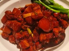 鲍鱼仔烧土猪肉-小南洋海景餐厅(深圳湾店)