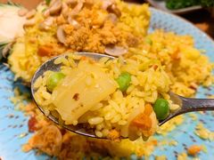 大叻经典菠萝海鲜炒饭-米纸越南小馆(金鹰世界店)