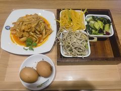 -西部马华清真兰州牛肉面·烧烤夜市(关东店)
