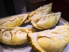 -雍和会海鲜姿造自助(湖东路店)