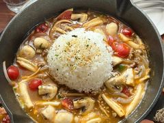 -港丽餐厅(来福士店)