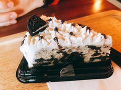 -Cha Café and Bistro