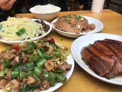 -十一街苍蝇馆子转经消江湖菜(九眼桥十一街店)