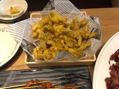 -临界音乐酒馆·小龙虾·江湖菜(华熙LIVE·鱼洞店)