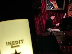 -东岸Cafe 爵士俱乐部