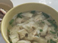 -周震馄饨