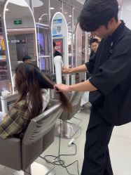 -时尚殿堂hair salon