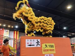 -极限Jump蹦床·新潮玩运动世界·室内乐园·团建·派对中心