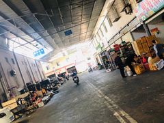 -曼阁市场水果批发市场