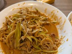 -六泰居·尔滨地标·东北菜(泰山路店)